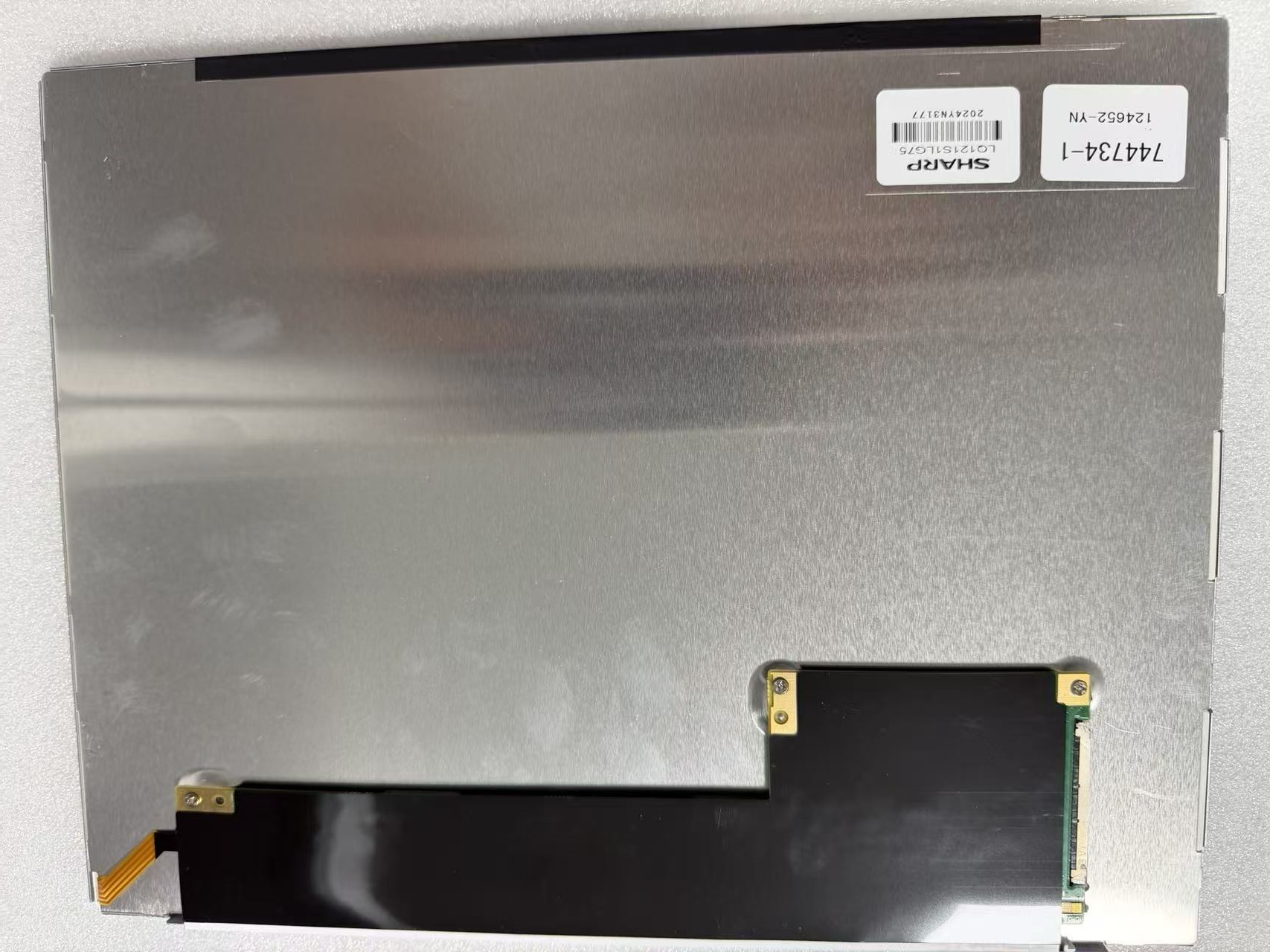 LQ121S1LG75 12.1 寸 800×600 LCD 模组实拍